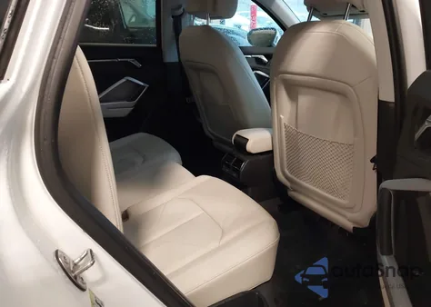 2020 Audi Q3 Premium 45 Tfsi S Line Quattro Tiptronic из США, поврежденный, VIN WA1DECF34L1012506